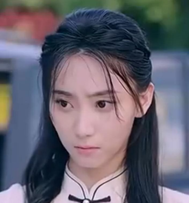 龍鱗