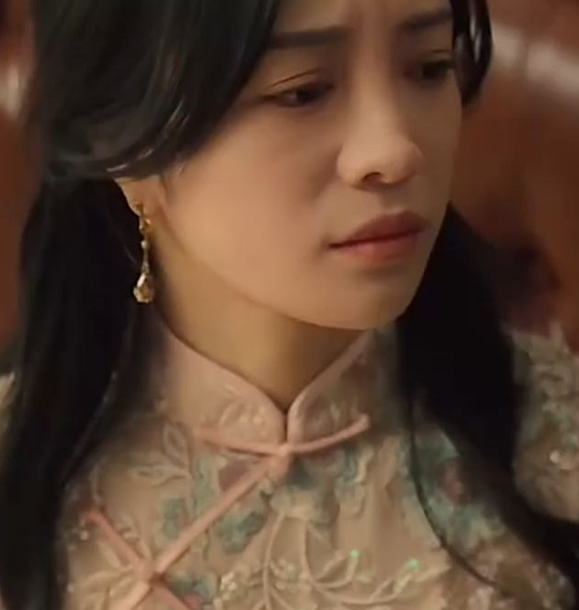 少帥，夫人說她不配