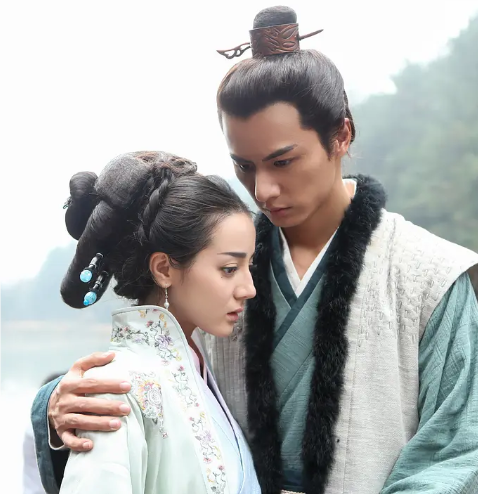 明月秦心